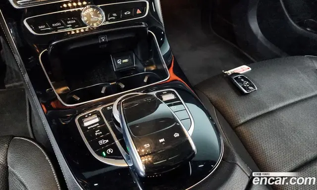 Mercedes-Benz E-Class 2019 2.0 автомат (гидро), миниатюра 12