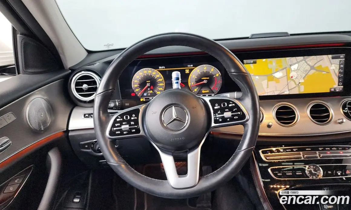Mercedes-Benz E-Class 2019 2.0 автомат (гидро), фото 19 Mercedes-Benz E-Class 2019 2.0 автомат (гидро), фото 19