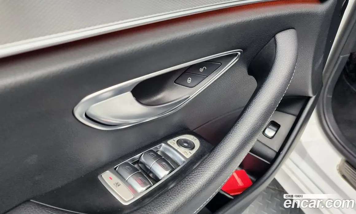 Mercedes-Benz E-Class 2019 2.0 автомат (гидро), фото 27 Mercedes-Benz E-Class 2019 2.0 автомат (гидро), фото 27