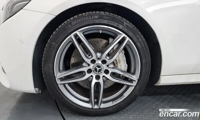 Mercedes-Benz E-Class 2019 2.0 автомат (гидро), миниатюра 5 Mercedes-Benz E-Class 2019 2.0 автомат (гидро), миниатюра 5
