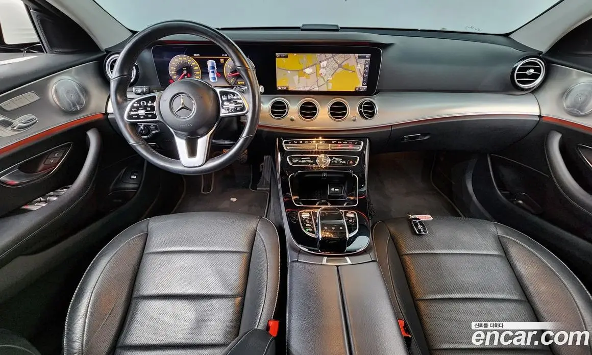 Mercedes-Benz E-Class 2019 2.0 автомат (гидро), фото 10 Mercedes-Benz E-Class 2019 2.0 автомат (гидро), фото 10