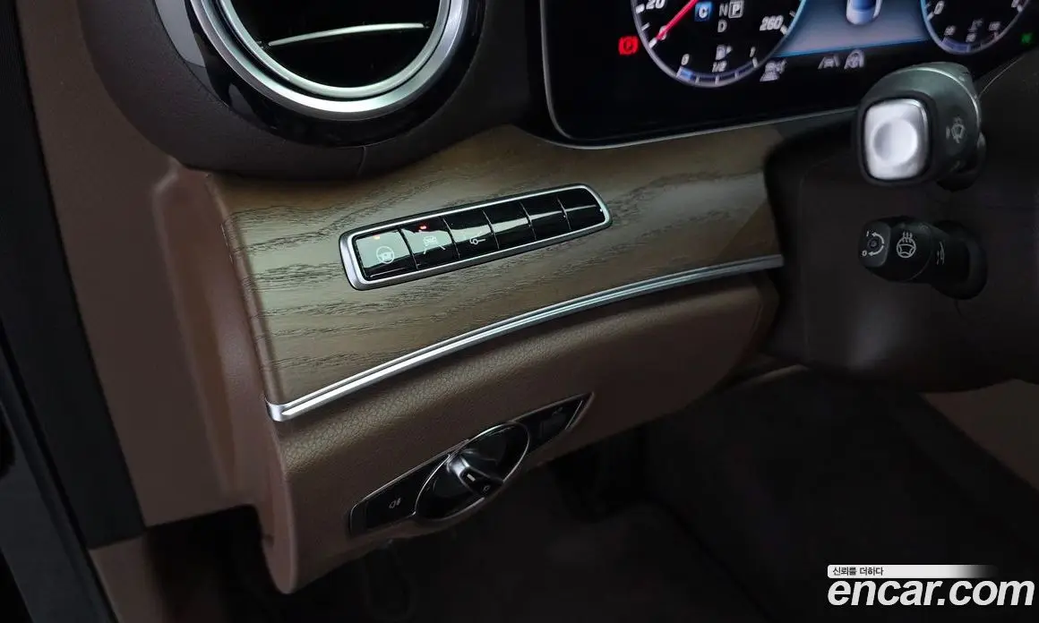 Mercedes-Benz E-Class 2020 2.0 автомат (гидро), фото 14 Mercedes-Benz E-Class 2020 2.0 автомат (гидро), фото 14
