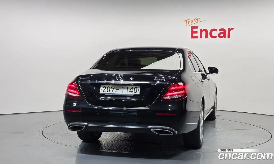 Mercedes-Benz E-Class 2020 2.0 автомат (гидро), фото 4 Mercedes-Benz E-Class 2020 2.0 автомат (гидро), фото 4