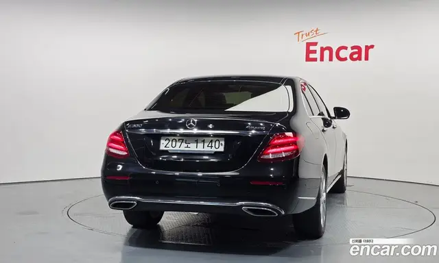 Mercedes-Benz E-Class 2020 2.0 автомат (гидро), миниатюра 4 Mercedes-Benz E-Class 2020 2.0 автомат (гидро), миниатюра 4