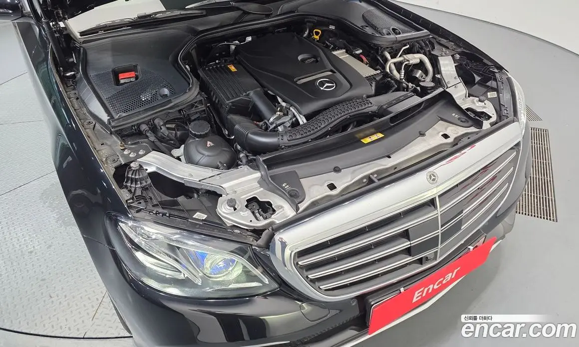 Mercedes-Benz E-Class 2020 2.0 автомат (гидро), фото 6 Mercedes-Benz E-Class 2020 2.0 автомат (гидро), фото 6