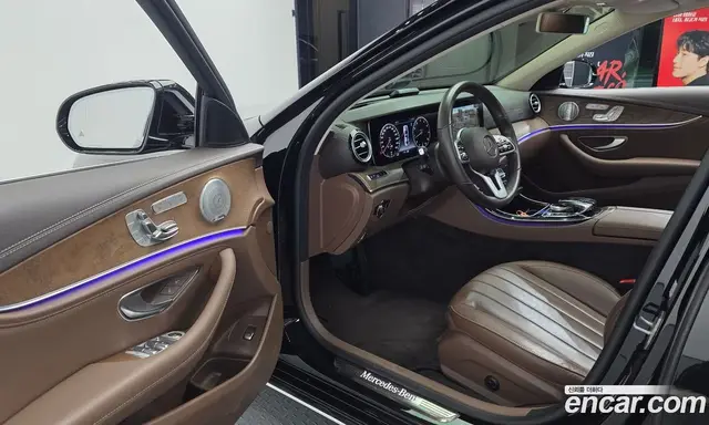 Mercedes-Benz E-Class 2020 2.0 автомат (гидро), миниатюра 10 Mercedes-Benz E-Class 2020 2.0 автомат (гидро), миниатюра 10