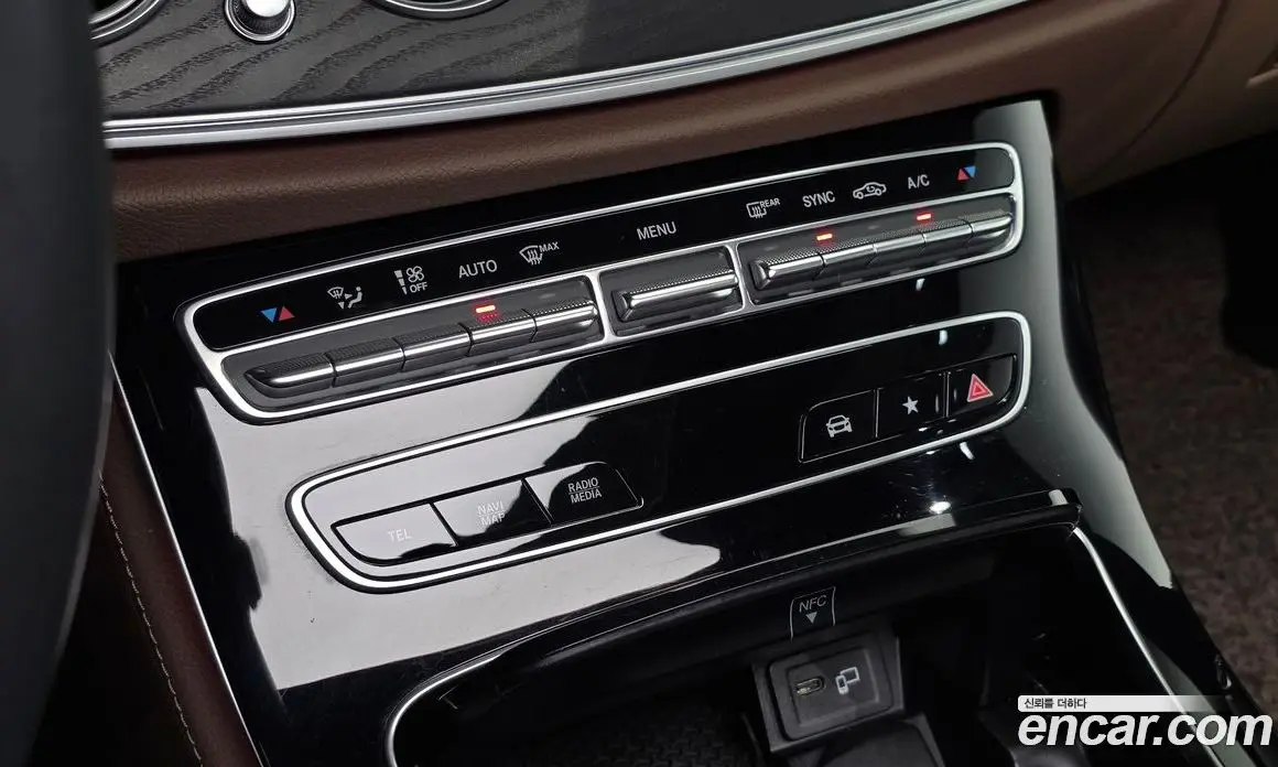 Mercedes-Benz E-Class 2022 2.0 автомат (гидро), фото 18 Mercedes-Benz E-Class 2022 2.0 автомат (гидро), фото 18