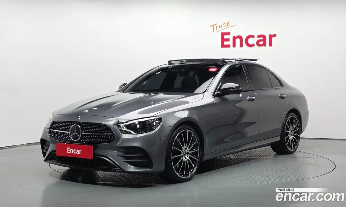 Mercedes-Benz E-Class 2023 2.0 автомат (гидро), фото 1 Mercedes-Benz E-Class 2023 2.0 автомат (гидро), фото 1