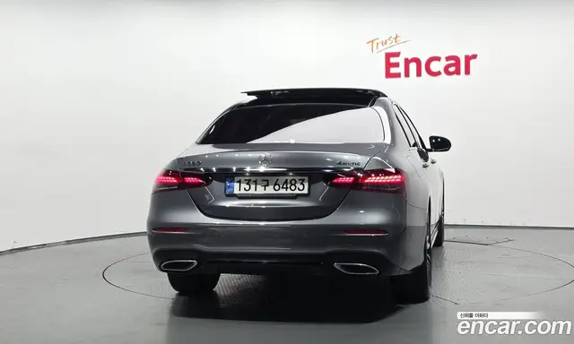 Mercedes-Benz E-Class 2023 2.0 автомат (гидро), миниатюра 4 Mercedes-Benz E-Class 2023 2.0 автомат (гидро), миниатюра 4