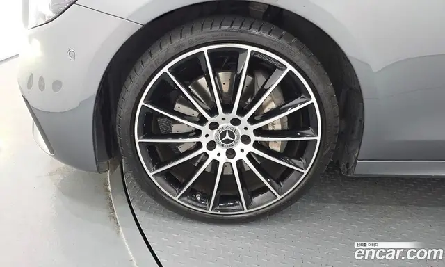Mercedes-Benz E-Class 2023 2.0 автомат (гидро), миниатюра 5 Mercedes-Benz E-Class 2023 2.0 автомат (гидро), миниатюра 5