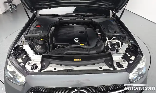 Mercedes-Benz E-Class 2023 2.0 автомат (гидро), миниатюра 6 Mercedes-Benz E-Class 2023 2.0 автомат (гидро), миниатюра 6