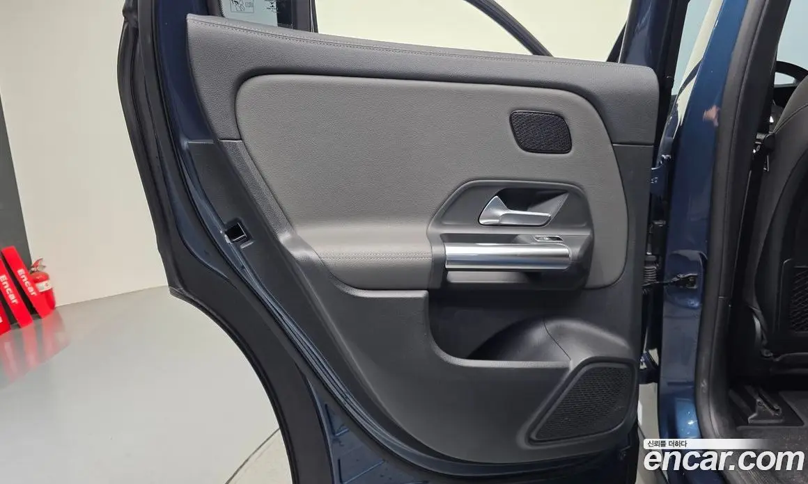 Mercedes-Benz EQA 2021 0.2 автомат (гидро), фото 14 Mercedes-Benz EQA 2021 0.2 автомат (гидро), фото 14
