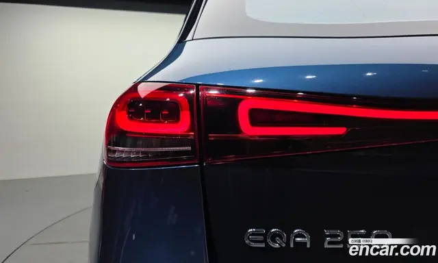 Mercedes-Benz EQA 2021 0.2 автомат (гидро), миниатюра 8 Mercedes-Benz EQA 2021 0.2 автомат (гидро), миниатюра 8