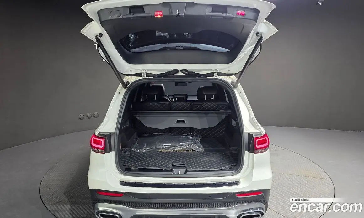 Mercedes-Benz GLB-Class 2020 2.0 автомат (гидро), фото 20 Mercedes-Benz GLB-Class 2020 2.0 автомат (гидро), фото 20