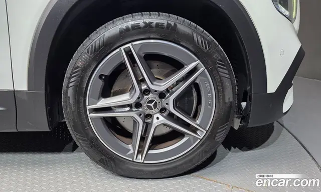 Mercedes-Benz GLB-Class 2020 2.0 автомат (гидро), миниатюра 5 Mercedes-Benz GLB-Class 2020 2.0 автомат (гидро), миниатюра 5