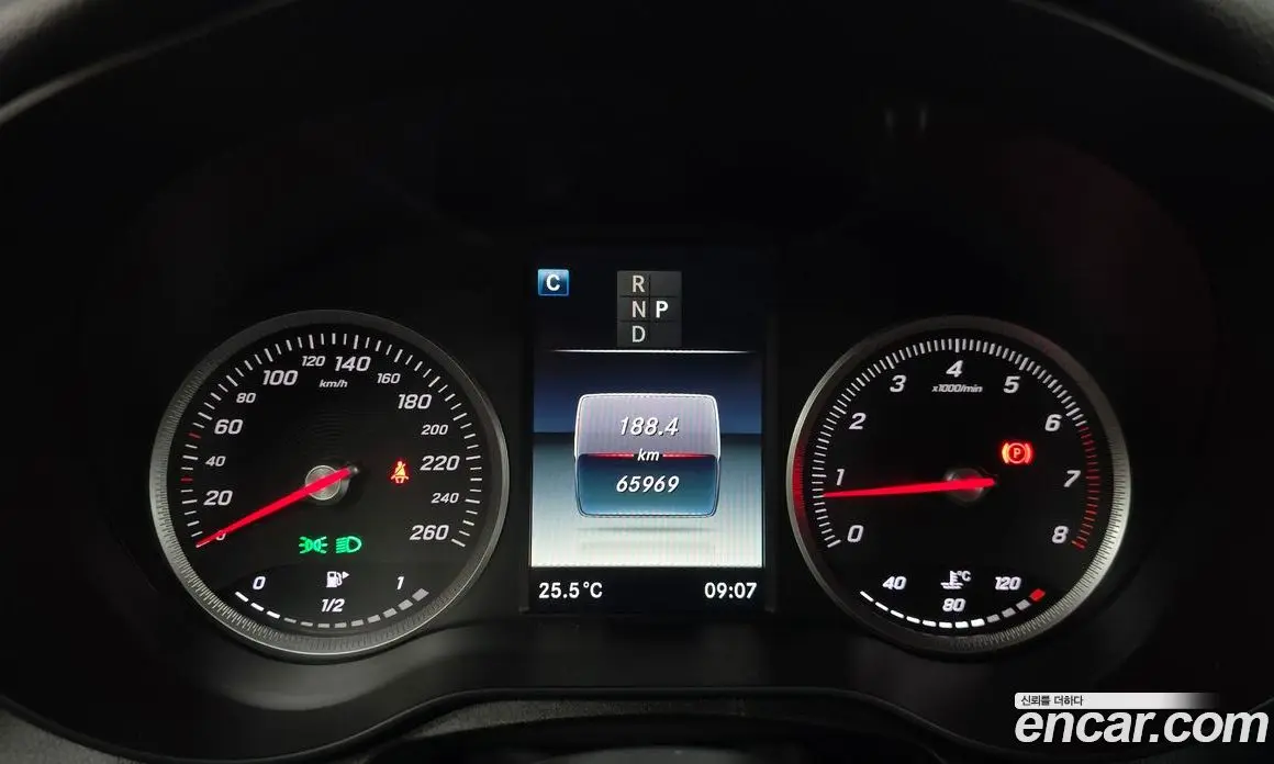 Mercedes-Benz GLC-Class 2019 2.0 автомат (гидро), фото 11 Mercedes-Benz GLC-Class 2019 2.0 автомат (гидро), фото 11