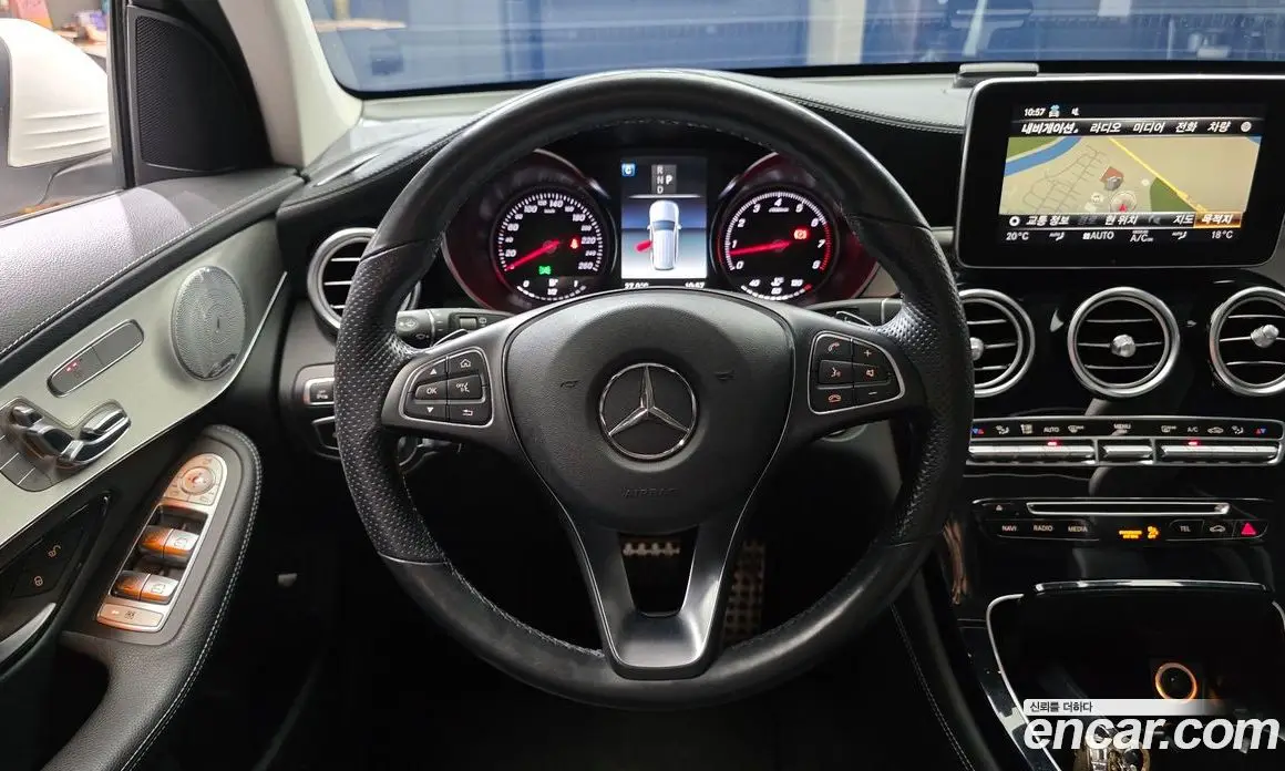 Mercedes-Benz GLC-Class 2019 2.0 автомат (гидро), фото 13