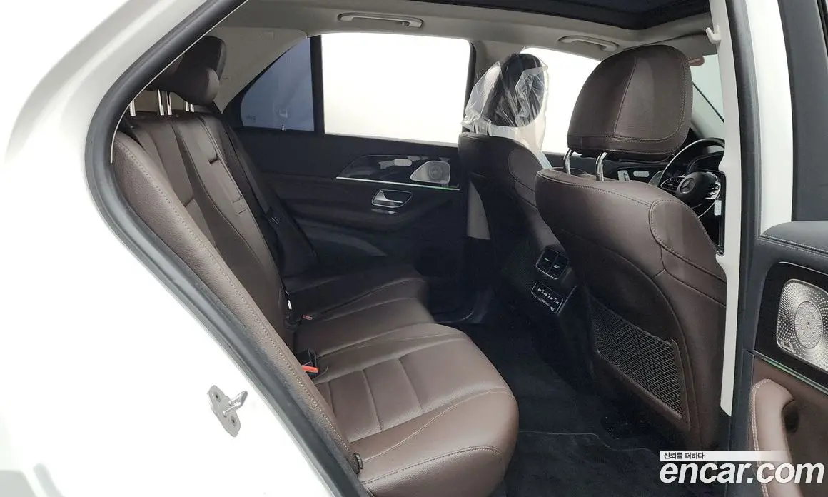 Mercedes-Benz GLE-Class 2023 2.0 автомат (гидро), фото 20 Mercedes-Benz GLE-Class 2023 2.0 автомат (гидро), фото 20