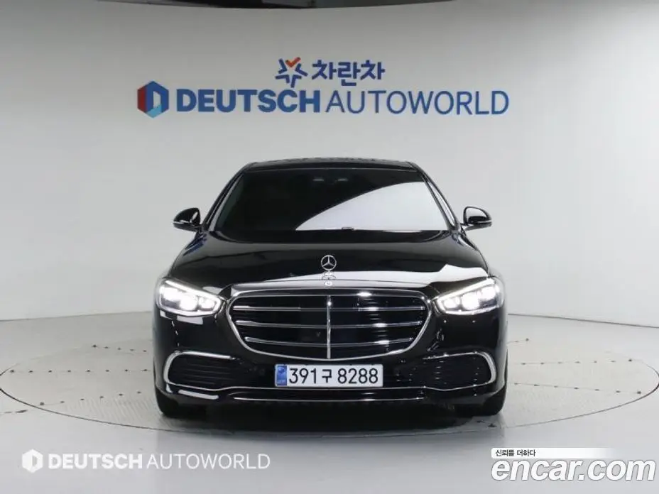 Mercedes-Benz S-Class 2024 3.0 автомат (гидро), фото 3 Mercedes-Benz S-Class 2024 3.0 автомат (гидро), фото 3