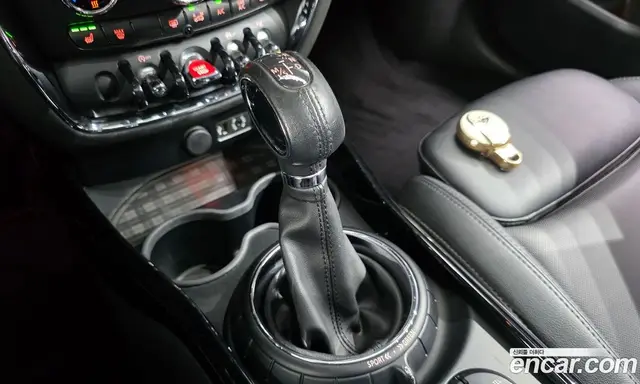 Mini Clubman 2016 2.0 автомат (гидро), миниатюра 9