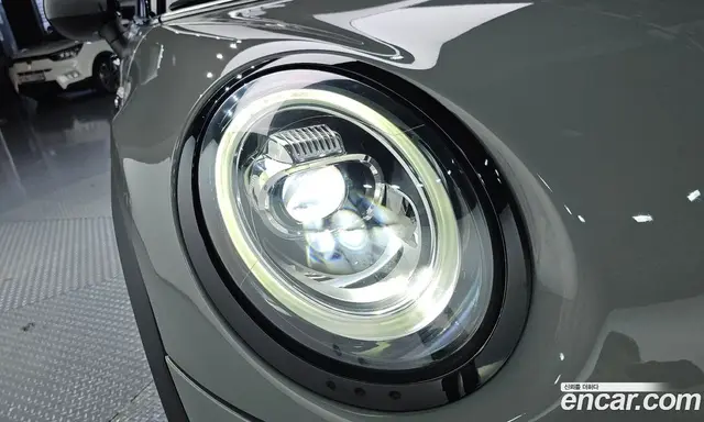 Mini Cooper 2021 2.0 автомат (гидро), миниатюра 8