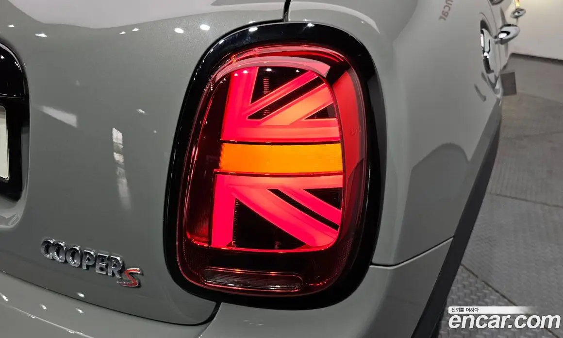 Mini Cooper 2021 2.0 автомат (гидро), фото 9