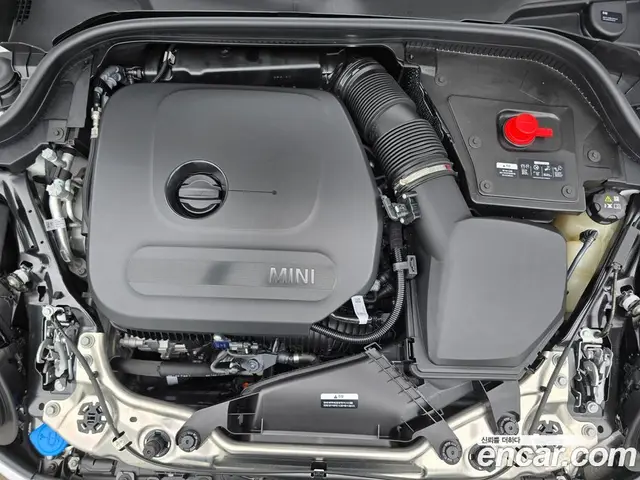 Mini Cooper 2025 2.0 автомат (гидро), миниатюра 6 Mini Cooper 2025 2.0 автомат (гидро), миниатюра 6
