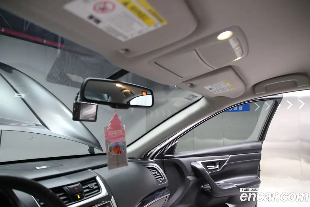 Nissan Altima 2017 2.5 автомат (гидро), фото 19 Nissan Altima 2017 2.5 автомат (гидро), фото 19