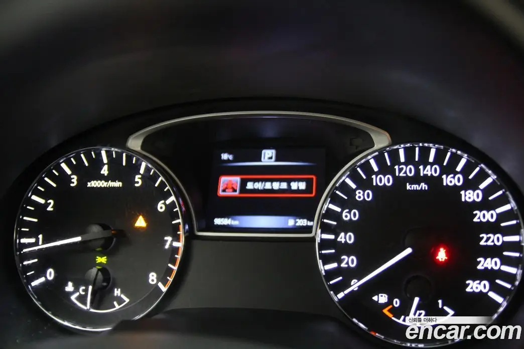 Nissan Altima 2017 2.5 автомат (гидро), фото 9 Nissan Altima 2017 2.5 автомат (гидро), фото 9