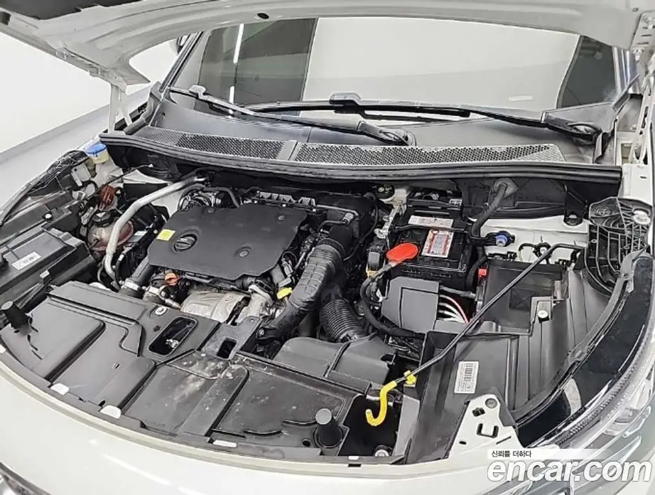 Peugeot 3008 2020 1.5 автомат (гидро), фото 5 Peugeot 3008 2020 1.5 автомат (гидро), фото 5