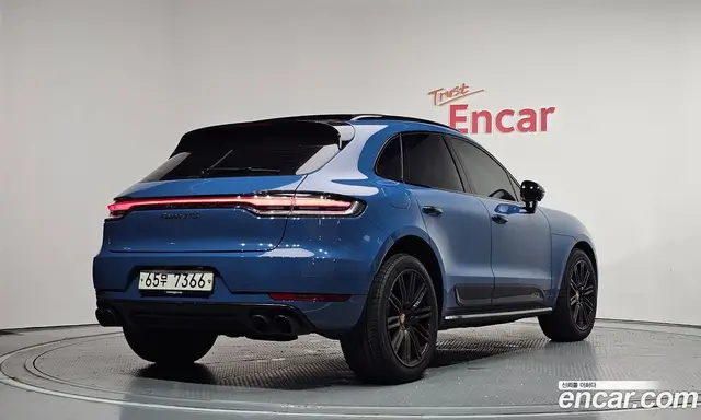 Porsche Macan 2017 3.0 автомат (гидро), миниатюра 2 Porsche Macan 2017 3.0 автомат (гидро), миниатюра 2