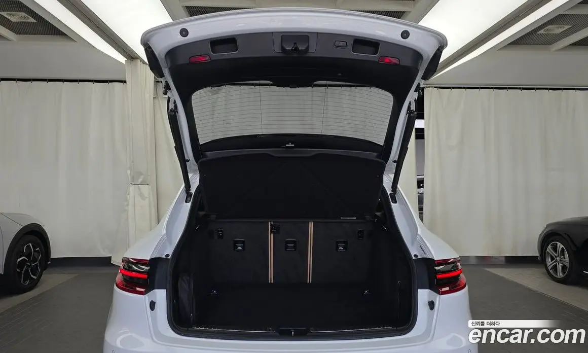 Porsche Macan 2018 2.0 автомат (гидро), фото 26 Porsche Macan 2018 2.0 автомат (гидро), фото 26