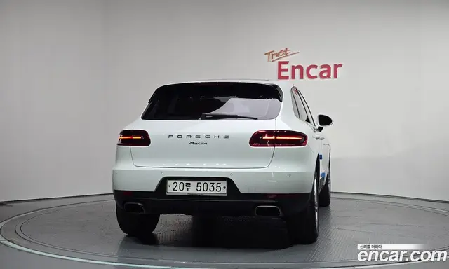 Porsche Macan 2018 2.0 автомат (гидро), миниатюра 4 Porsche Macan 2018 2.0 автомат (гидро), миниатюра 4