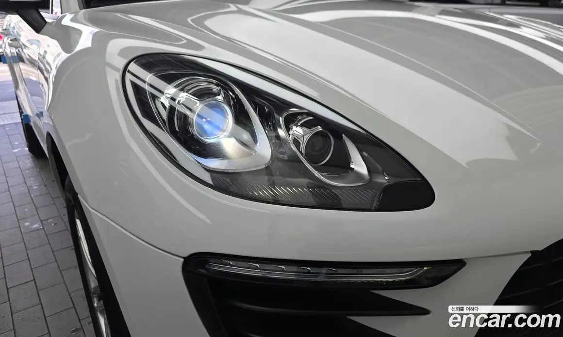 Porsche Macan 2018 2.0 автомат (гидро), фото 8 Porsche Macan 2018 2.0 автомат (гидро), фото 8