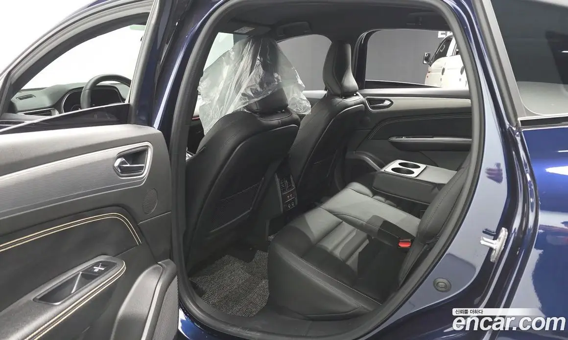Renault (Samsung) Arkana 2024 1.6 автомат (гидро), фото 17 Renault (Samsung) Arkana 2024 1.6 автомат (гидро), фото 17