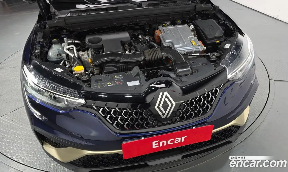 Renault (Samsung) Arkana 2024 1.6 автомат (гидро), фото 6 Renault (Samsung) Arkana 2024 1.6 автомат (гидро), фото 6