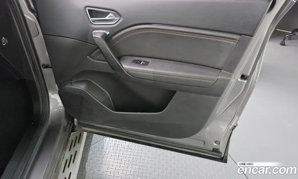 Renault (Samsung) Captur 2021 1.3 автомат (гидро), фото 15 Renault (Samsung) Captur 2021 1.3 автомат (гидро), фото 15