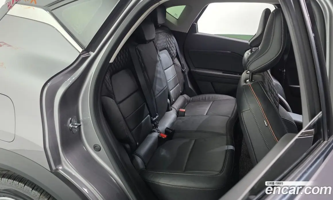 Renault (Samsung) Captur 2021 1.3 автомат (гидро), фото 16 Renault (Samsung) Captur 2021 1.3 автомат (гидро), фото 16