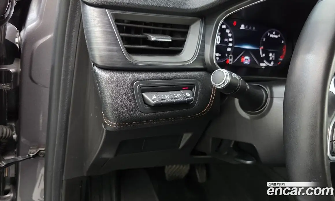 Renault (Samsung) Captur 2021 1.3 автомат (гидро), фото 21 Renault (Samsung) Captur 2021 1.3 автомат (гидро), фото 21