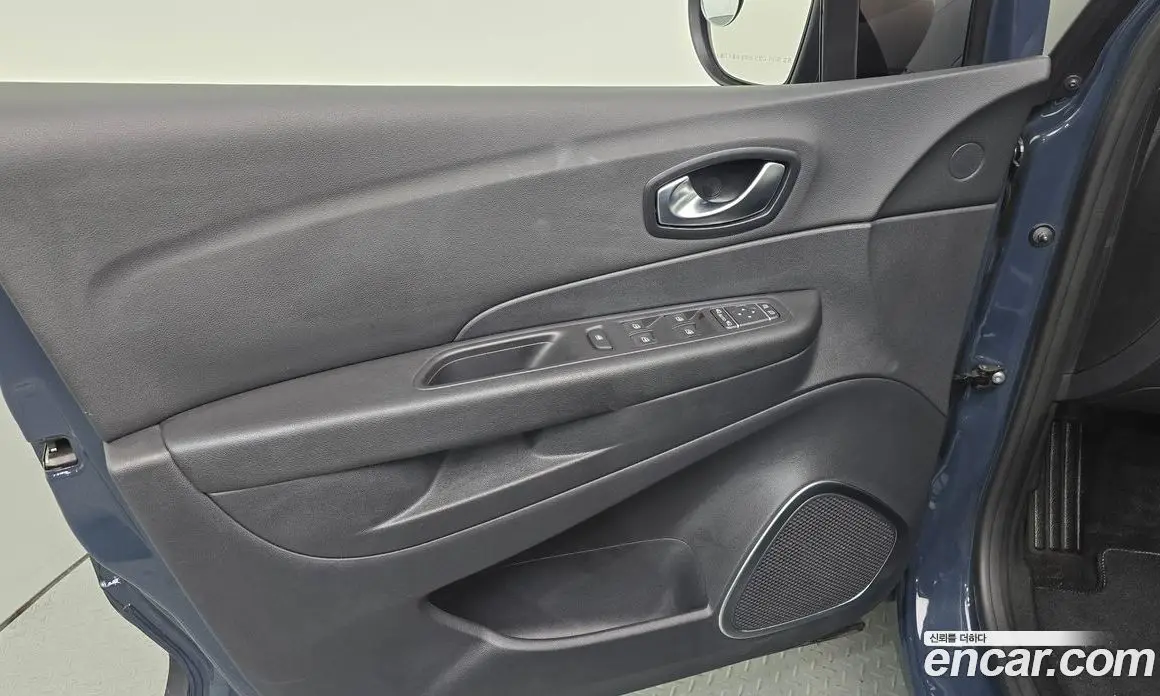 Renault (Samsung) QM3 2017 1.5 автомат (гидро), фото 14 Renault (Samsung) QM3 2017 1.5 автомат (гидро), фото 14