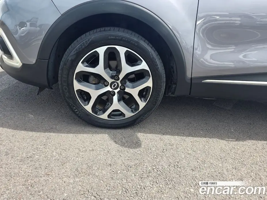 Renault (Samsung) QM3 2017 1.5 автомат (гидро), фото 5 Renault (Samsung) QM3 2017 1.5 автомат (гидро), фото 5