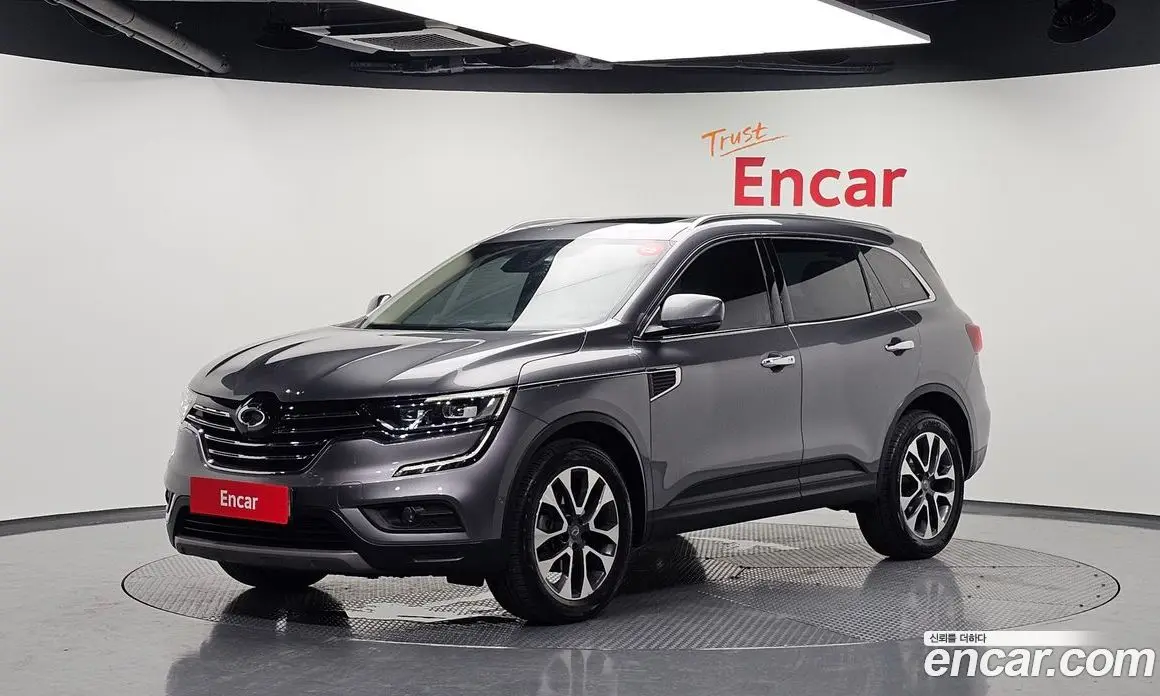 Renault (Samsung) QM6 2016 2.0 автомат (гидро), фото 1 Renault (Samsung) QM6 2016 2.0 автомат (гидро), фото 1