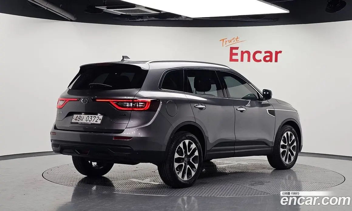 Renault (Samsung) QM6 2016 2.0 автомат (гидро), фото 2 Renault (Samsung) QM6 2016 2.0 автомат (гидро), фото 2