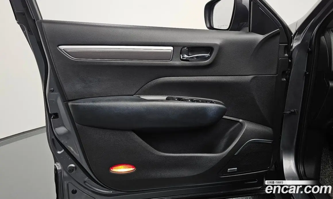 Renault (Samsung) QM6 2016 2.0 автомат (гидро), фото 14 Renault (Samsung) QM6 2016 2.0 автомат (гидро), фото 14