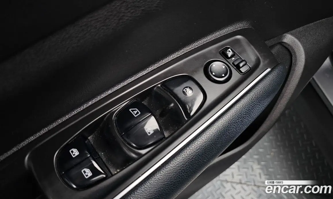 Renault (Samsung) QM6 2016 2.0 автомат (гидро), фото 28 Renault (Samsung) QM6 2016 2.0 автомат (гидро), фото 28