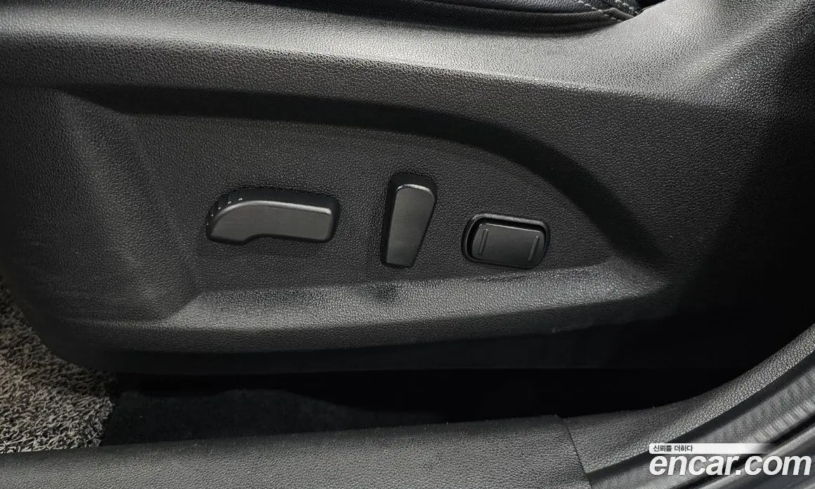 Renault (Samsung) QM6 2016 2.0 автомат (гидро), фото 31 Renault (Samsung) QM6 2016 2.0 автомат (гидро), фото 31