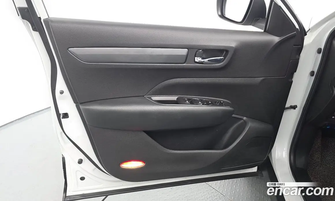 Renault (Samsung) QM6 2020 2.0 автомат (гидро), фото 13 Renault (Samsung) QM6 2020 2.0 автомат (гидро), фото 13