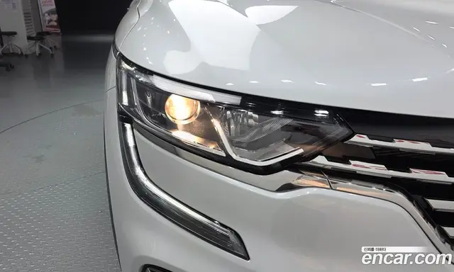 Renault (Samsung) QM6 2020 2.0 автомат (гидро), миниатюра 7 Renault (Samsung) QM6 2020 2.0 автомат (гидро), миниатюра 7
