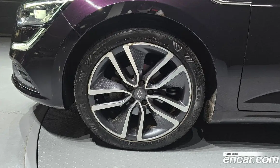 Renault (Samsung) SM6 2017 2.0 автомат (гидро), фото 5 Renault (Samsung) SM6 2017 2.0 автомат (гидро), фото 5