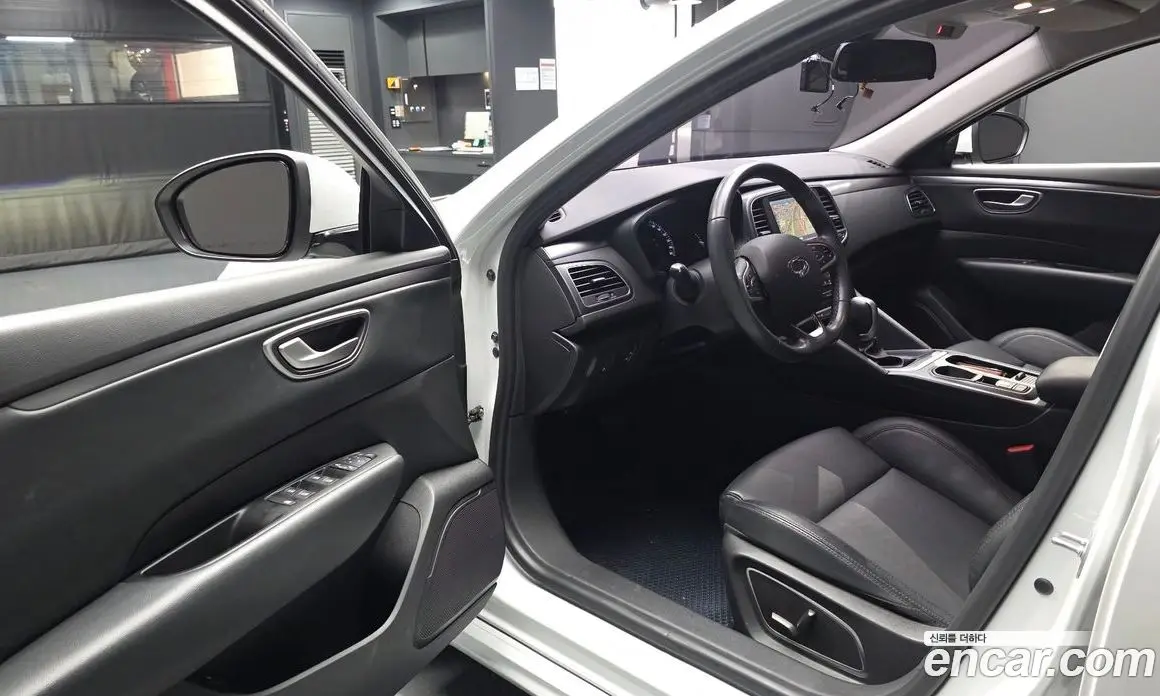 Renault (Samsung) SM6 2018 2.0 автомат (гидро), фото 13 Renault (Samsung) SM6 2018 2.0 автомат (гидро), фото 13